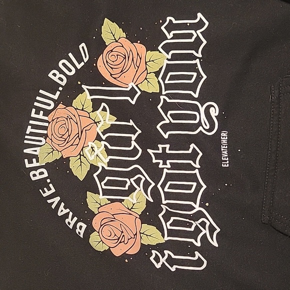 Black Gildan Graphic Hoodie - Size Small - Picture 2 of 4